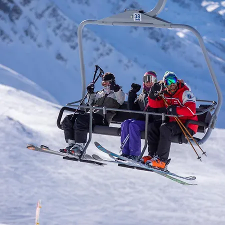 Grand Roc - Ancolies 216 - Happy * Chamonix