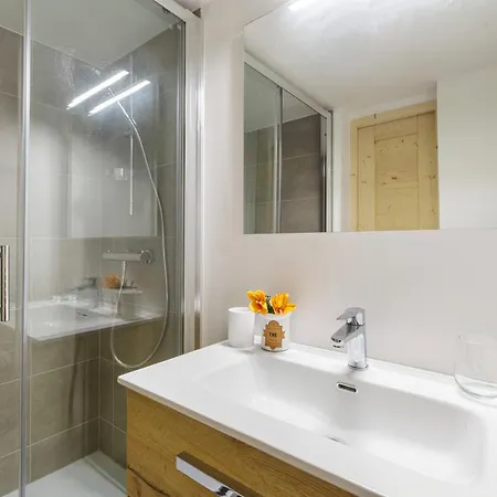Διαμέρισμα Grand Roc A216 From Slopes 150m, Mont-blanc View & Parking - Happy