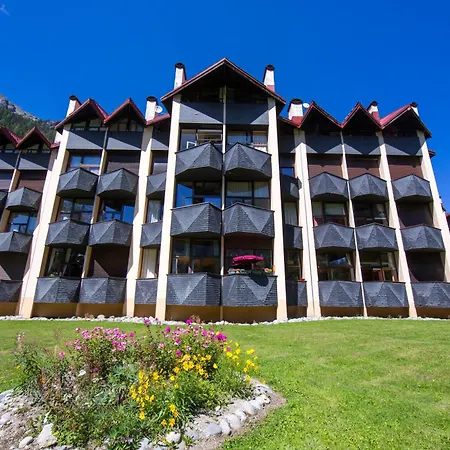 Apartment Grand Roc A216 From Slopes 150m, Mont-blanc View & Parking - Happy *
